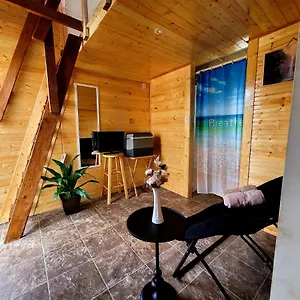 #1 Cabin Tiny House With Kitchen Equipped With Essentials Near At The Volcano Park Pahoa